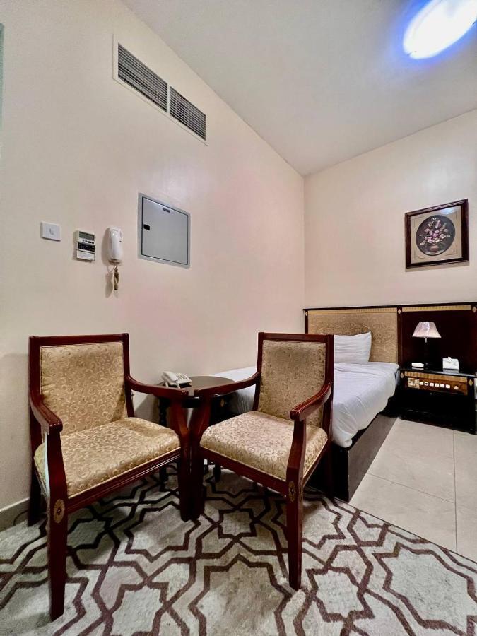 Dream Palace Hotel Аджман Экстерьер фото