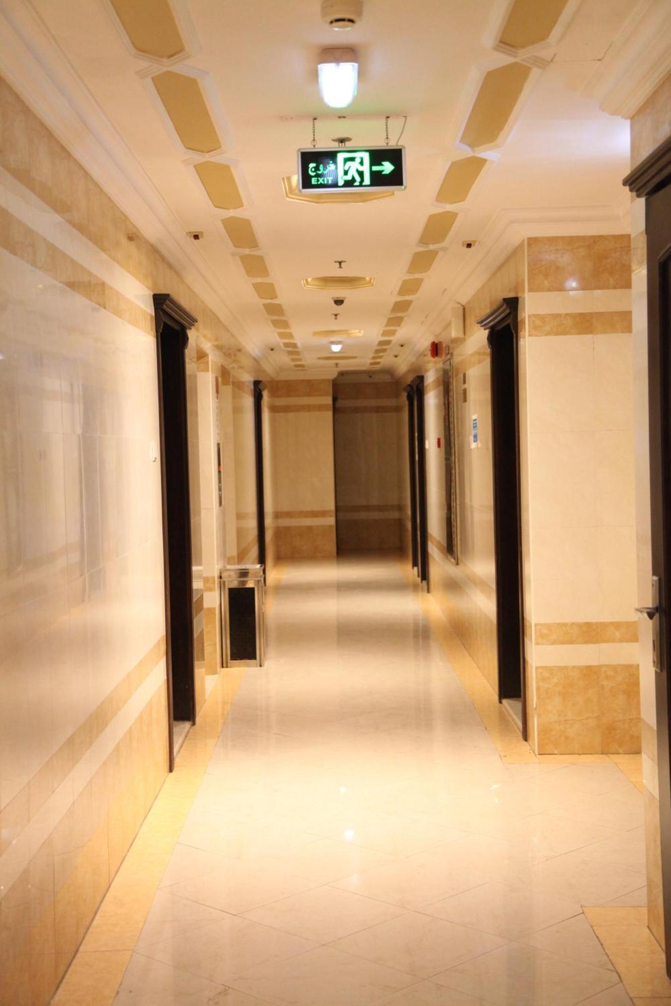 Dream Palace Hotel Аджман Экстерьер фото