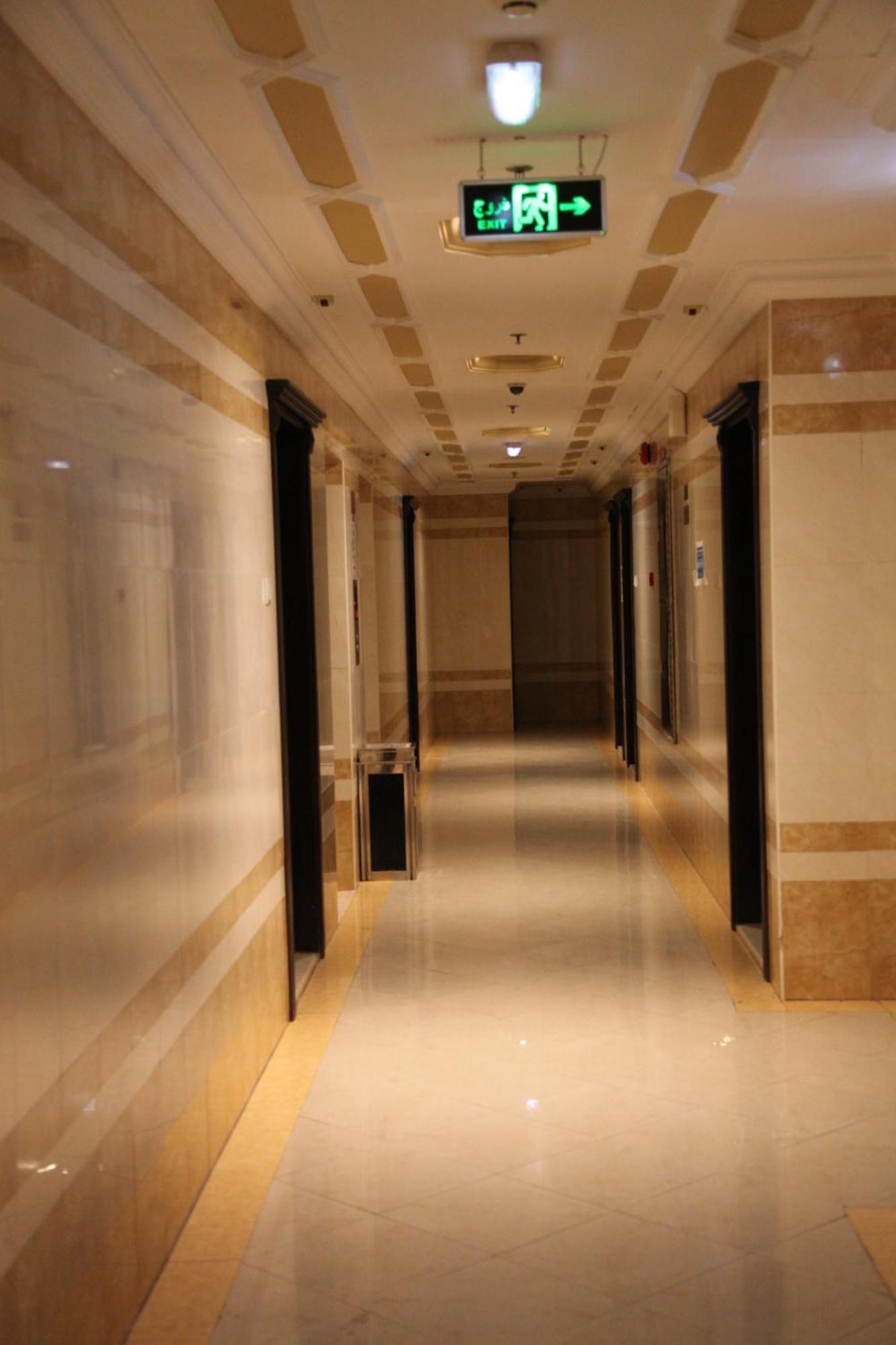 Dream Palace Hotel Аджман Экстерьер фото
